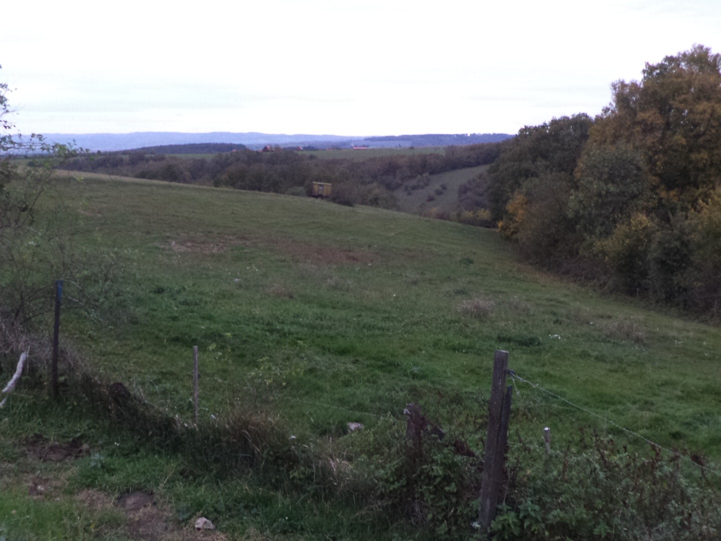 Pozemek o výměře 1707 m2, Kelníky