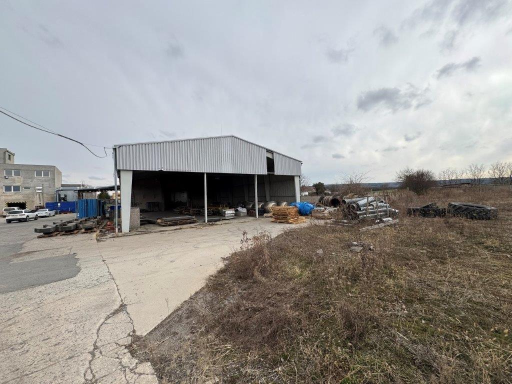 Dražba průmyslového areálu s výrobními a skladovacími halami, LV 1736 v obci Chrast, okres Chrudim, 