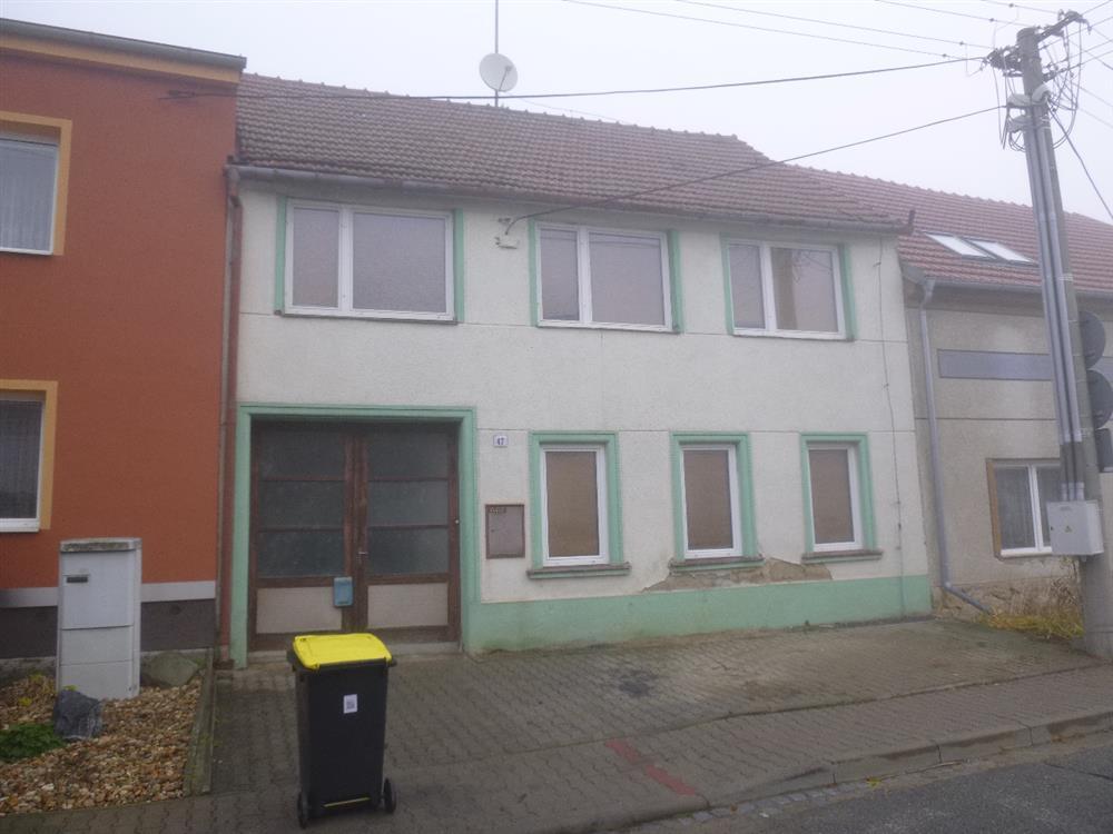 Dražba řadového rodinného domu v obci Letonice, okr. Vyškov