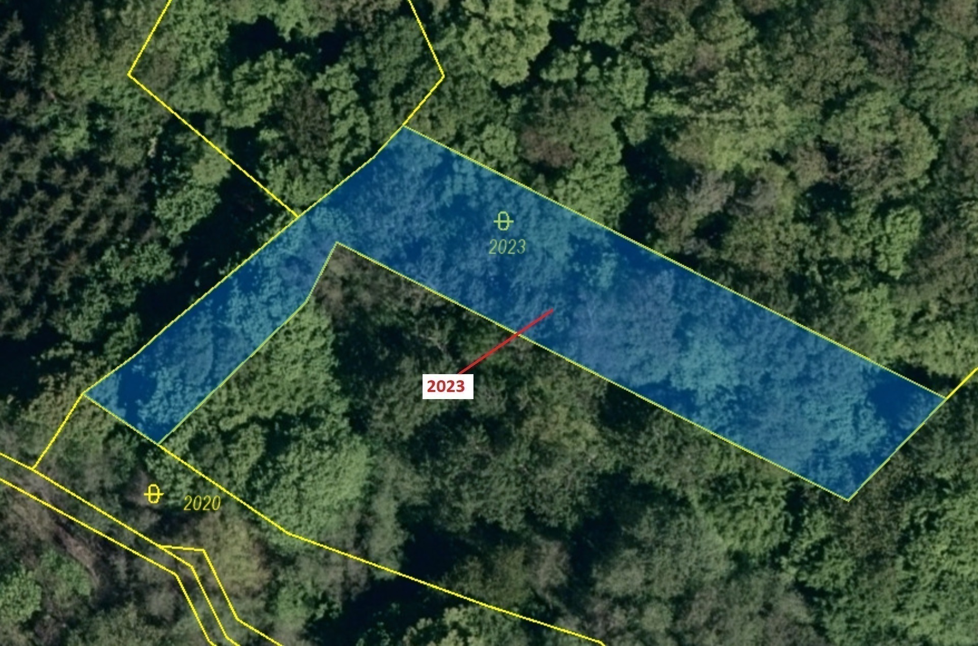 Ostatní plocha o výměře 1294 m2, podíl 1/1, katastrální území Slopné, obec Slopné, obec s rozšířenou