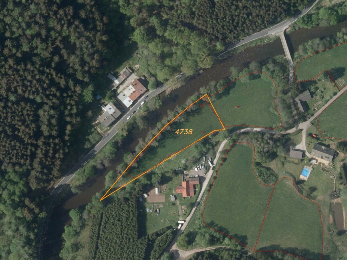 Pozemek o výměře 3601 m2, Chotěvice