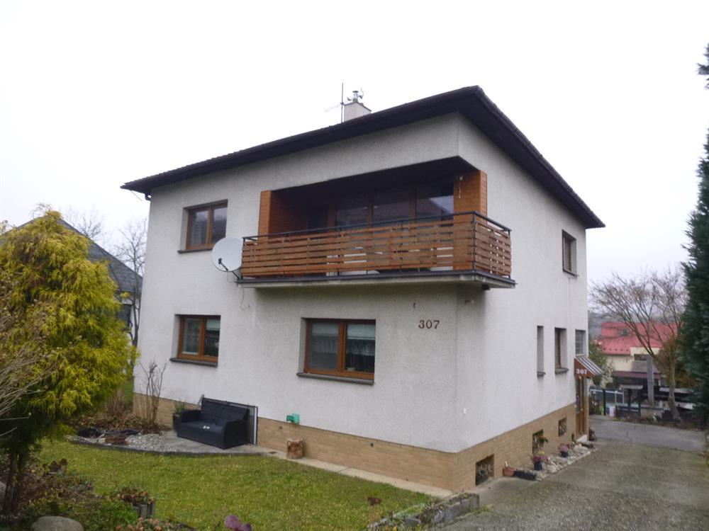 Dražba spoluvlastnického podílu ve výši 1/4 na rodinném domě se zahradou v obci Želechovice nad Dřev