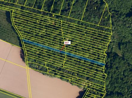 Prodej pozemku, les, 1 989 m²