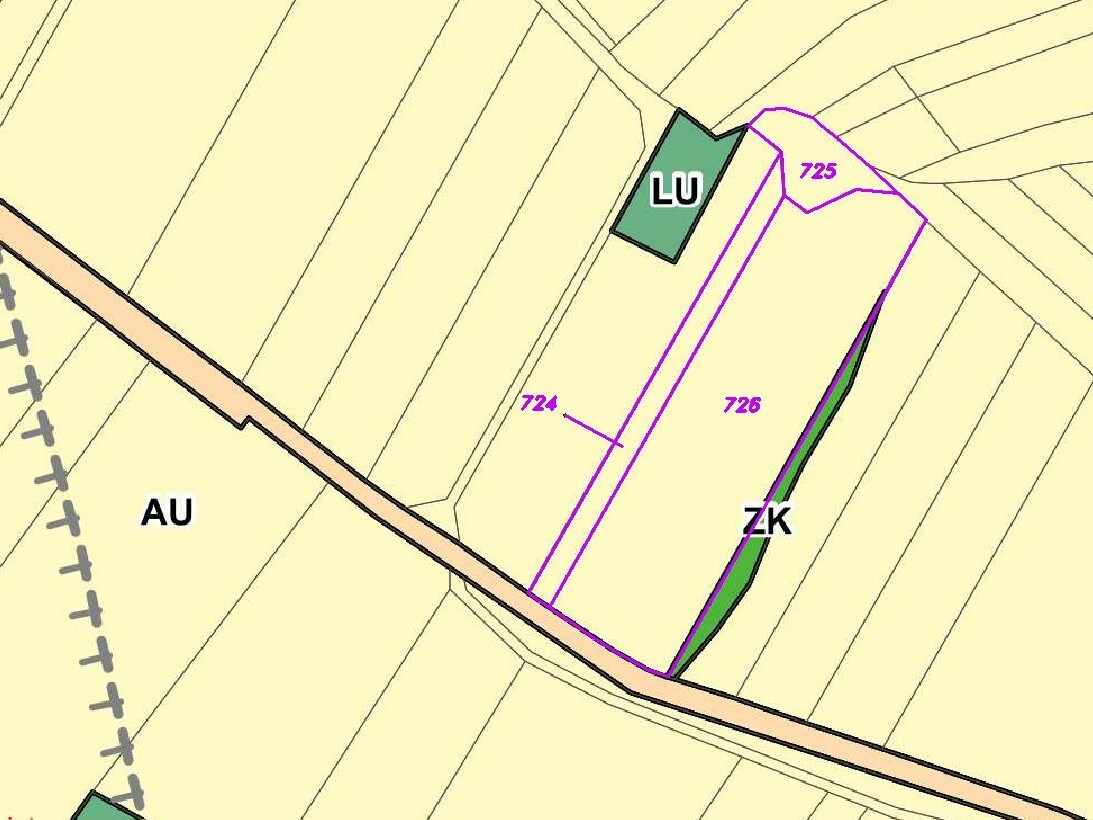 Pozemek o velikosti 12642m2, Lipová