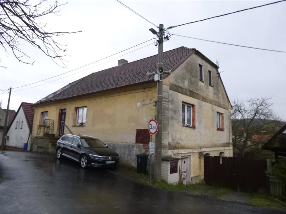 Dražba rodinného domu se zahradou v obci Bušovice, okr. Rokycany