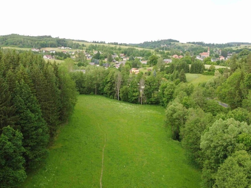 Pozemek o velikosti 2083m2, Chotěvice