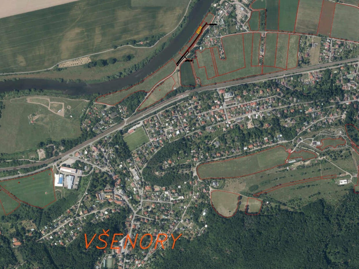 Pozemek o velikosti 601m2, Všenory
