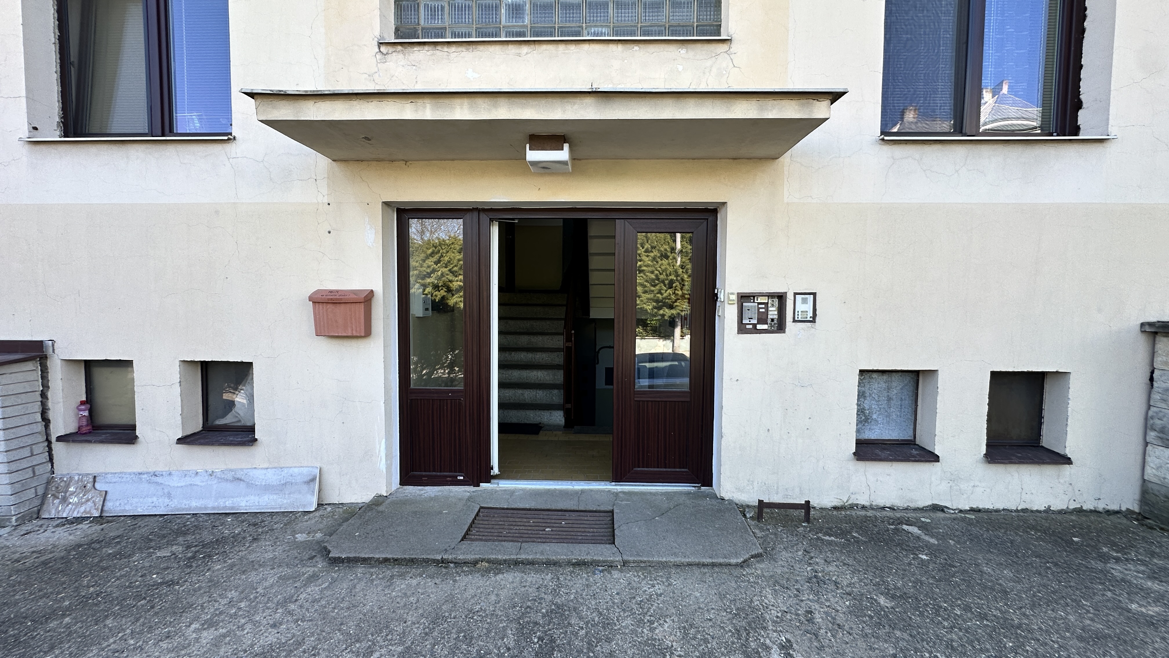 !!!Dražba bytové jednotky č. 1 (3+1), 61,2 m², Komenského 396 (1), Žiželice nad Cidlinou!!!
