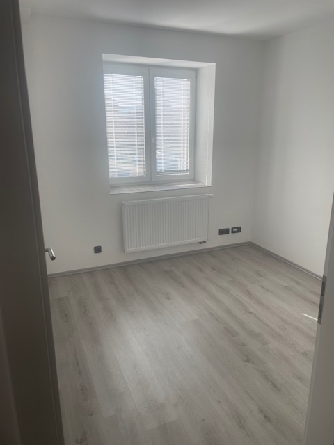 E-veřejná soutěž bytu 4+kk o výměře 98 m2, kat. území Velká Ves u Broumova