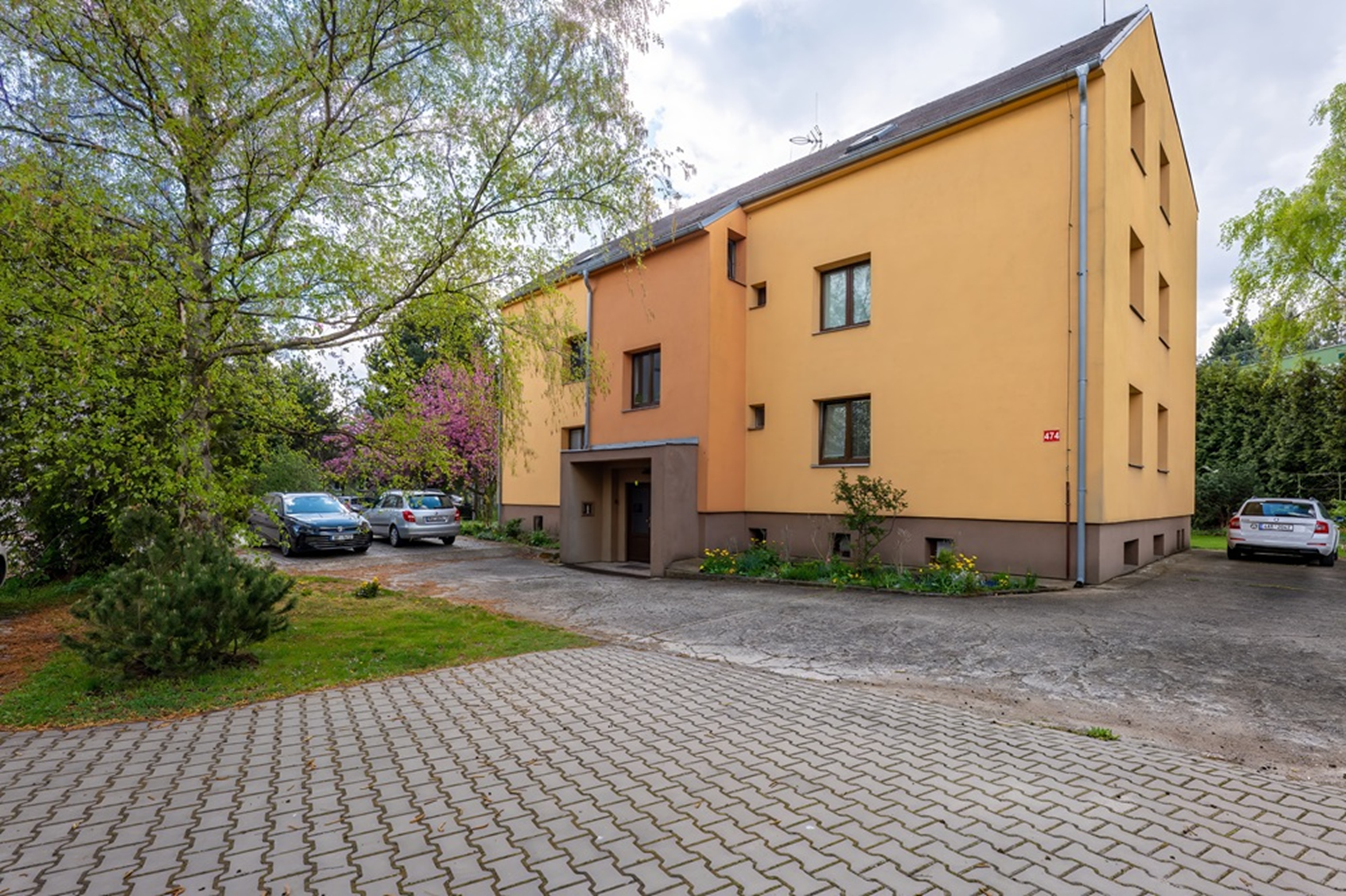 E-veřejná soutěž bytu 4+1, kat. území Zeleneč