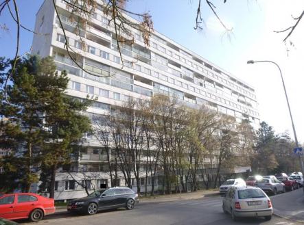 Prodej bytu, 4+1, 77 m²