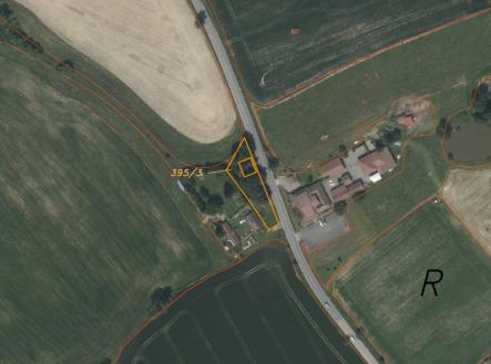 Prodej pozemku, trvalý travní porost, 915 m²