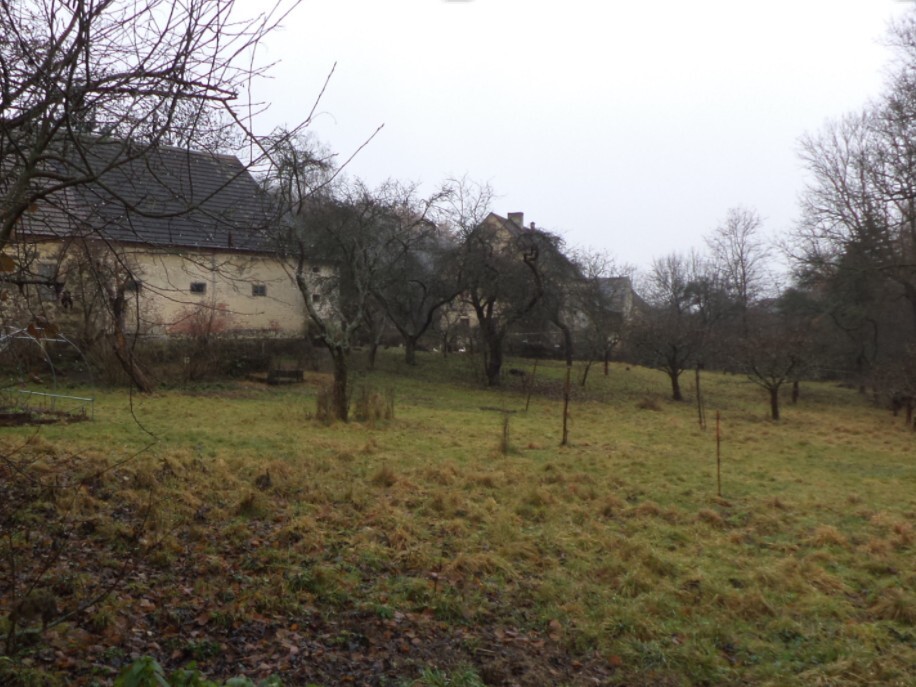 Pozemek o velikosti 436m2,  Lovečkovice