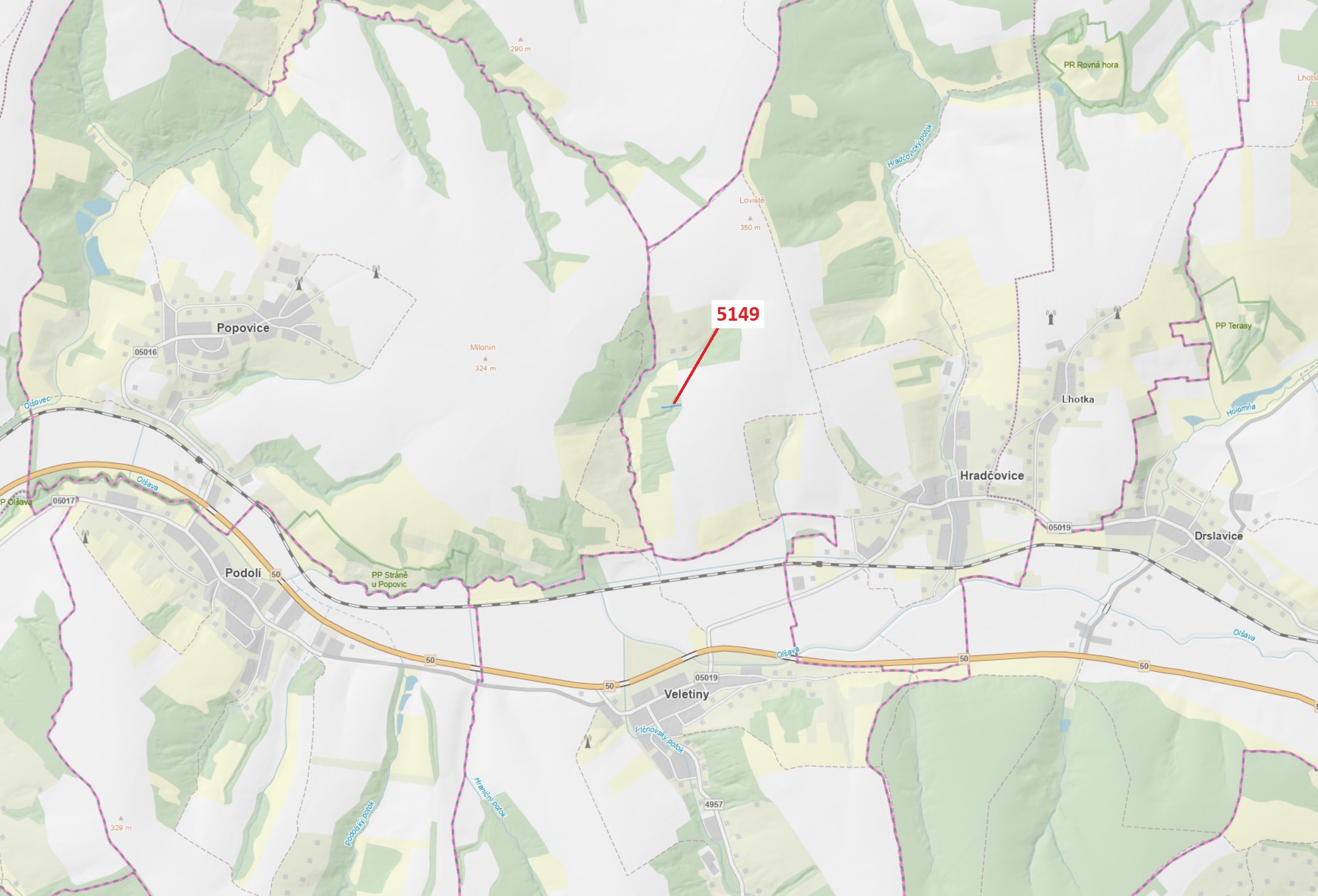Lesní pozemek o výměře 694 m2, podíl 1/1, katastrální území Hradčovice, obec Hradčovice, obec s rozš