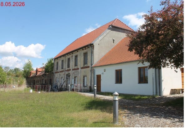 Dražba historického areálu tvrze Býšov s rozsáhlými pozemky v Kníně u Temelína