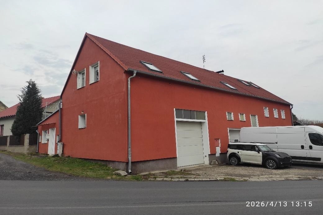 Rodinný dům o velikosti 1057m2, Chomutov