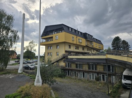 Prodej komerčního objektu, jiný, 2 579 m²