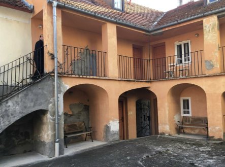 Prodej komerčního objektu, jiný, 474 m²