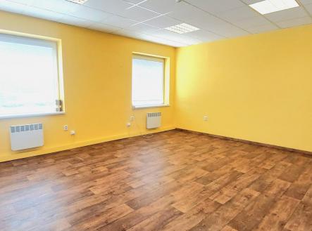 Pronájem - kanceláře, 24 m²