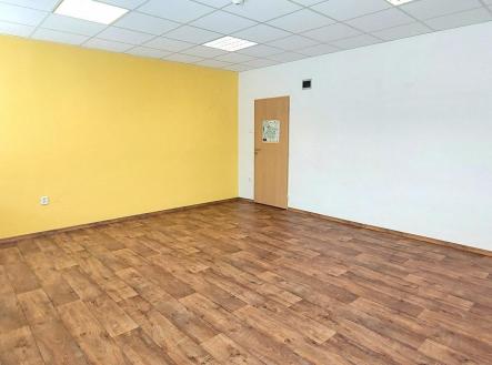 Pronájem - kanceláře, 24 m²