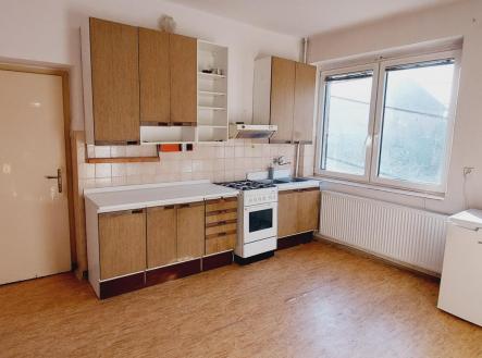 Pronájem bytu, 2+1, 74 m² obrázek