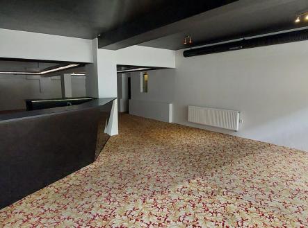 Pronájem obchodní prostor, 130 m²