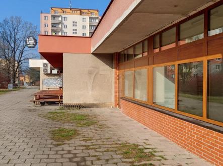 Pronájem obchodní prostor, 130 m²