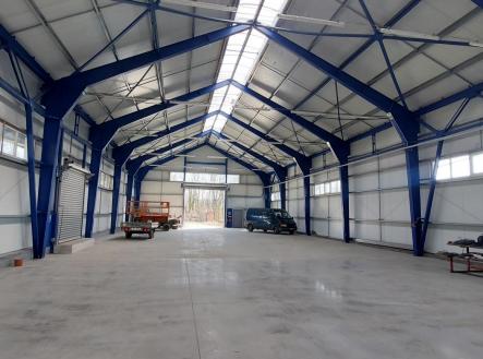 Pronájem výrobní prostor, 512 m²