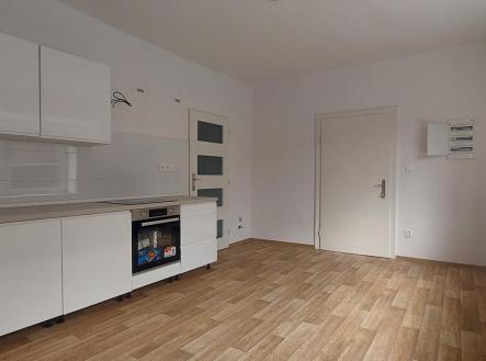 Pronájem bytu, 1+1, 39 m²