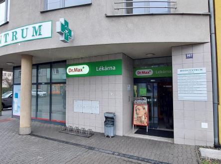 Pronájem komerčního objektu, jiný, 51 m²