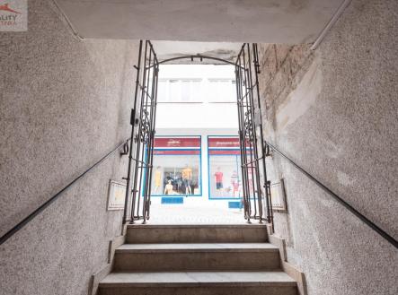 Prodej obchodní prostor, 44 m²