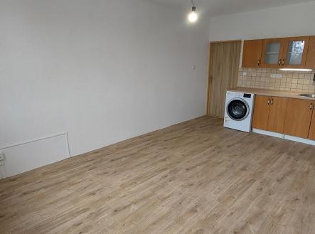 Pronájem bytu, 2+kk, 45 m²
