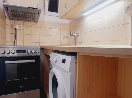 Pronájem bytu, 1+kk, 24 m²