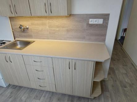 Pronájem bytu, 2+1, 51 m²