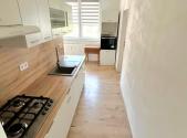Pronájem bytu, 3+1, 71 m²