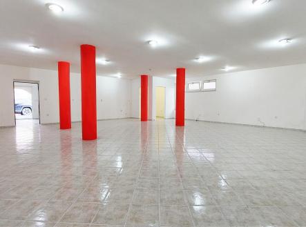 Pronájem skladu, 143 m²