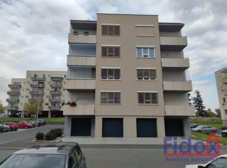 Pronájem bytu, 3+kk, 65 m²