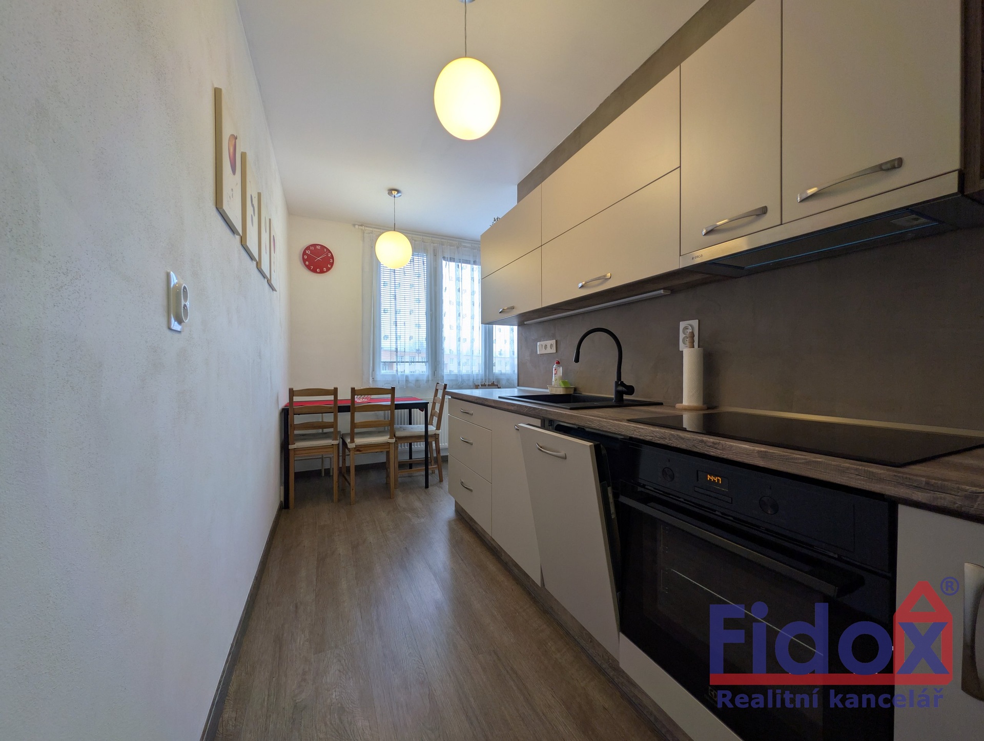 PXL_20251212_124912704