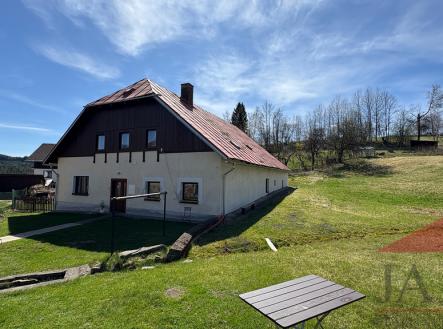 Prodej - pozemek pro bydlení, 3 044 m²