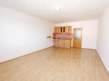 Pronájem bytu, 1+kk, 31 m²