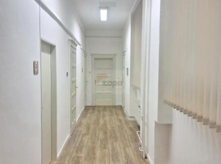 Pronájem kanceláře, 26 m²