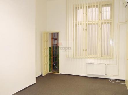 Pronájem kanceláře, 36 m²