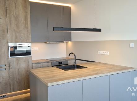Pronájem bytu, 3+1, 117 m²