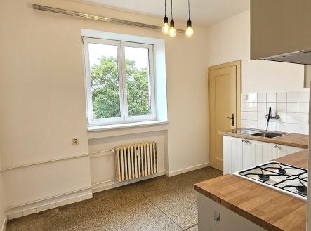 Pronájem bytu, 3+1, 80 m²
