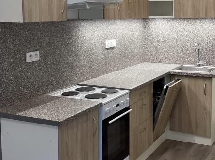 Pronájem bytu, 1+kk, 40 m²