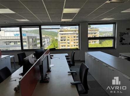 Pronájem kanceláře, 131 m²