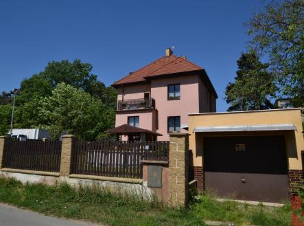 Prodej - dům/vila, 300 m²