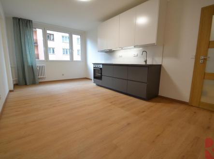 Pronájem bytu, 3+kk, 64 m²