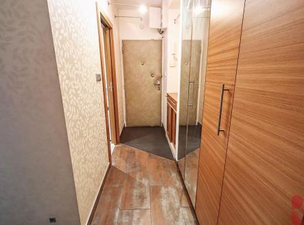 Pronájem bytu, 2+1, 56 m²
