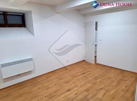 Pronájem bytu, 2+kk, 35 m²